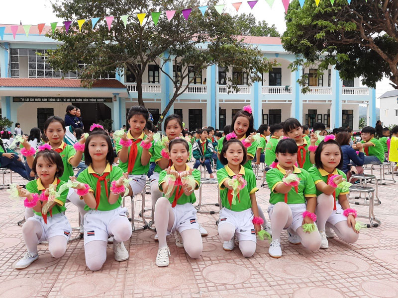Áo câu lạc bộ âm nhạc 240801