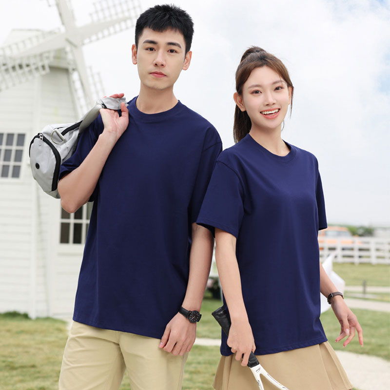 Thiết kế unisex, phom rộng tay lỡ thời thượng 250801