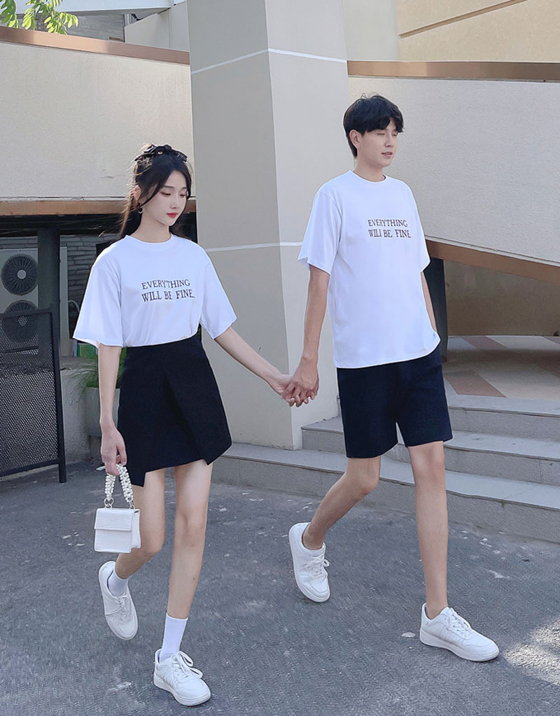 Phối cùng chân váy - Dịu dàng và nữ tính